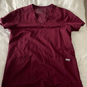 Casma™ Three-Pocket Scrub Top - Figs